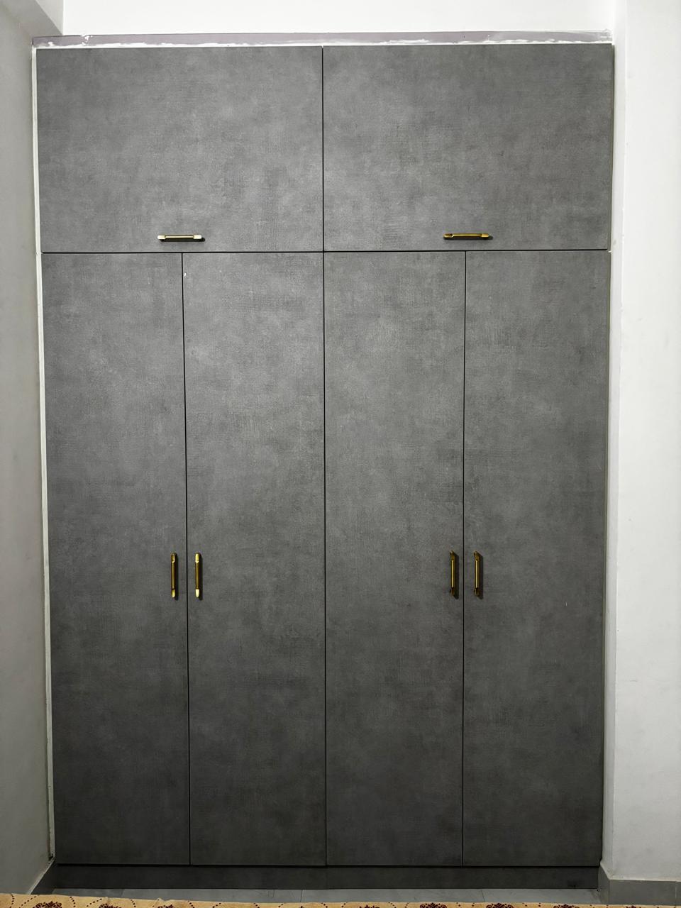 Wardrobe 29